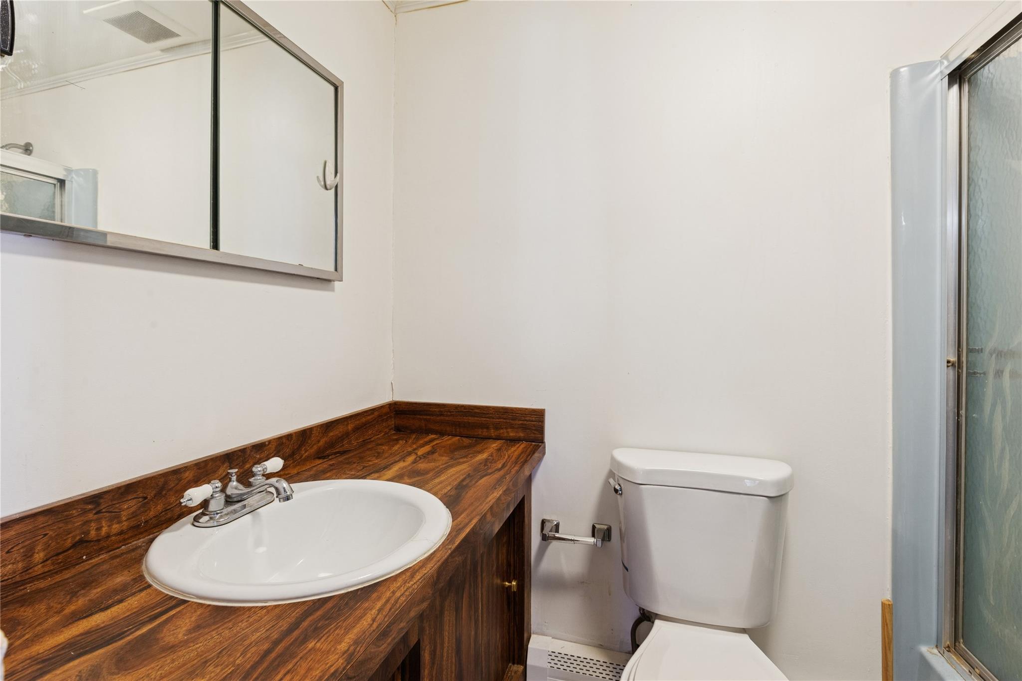 26 Beach Avenue, Port Jefferson Station, New York image 36