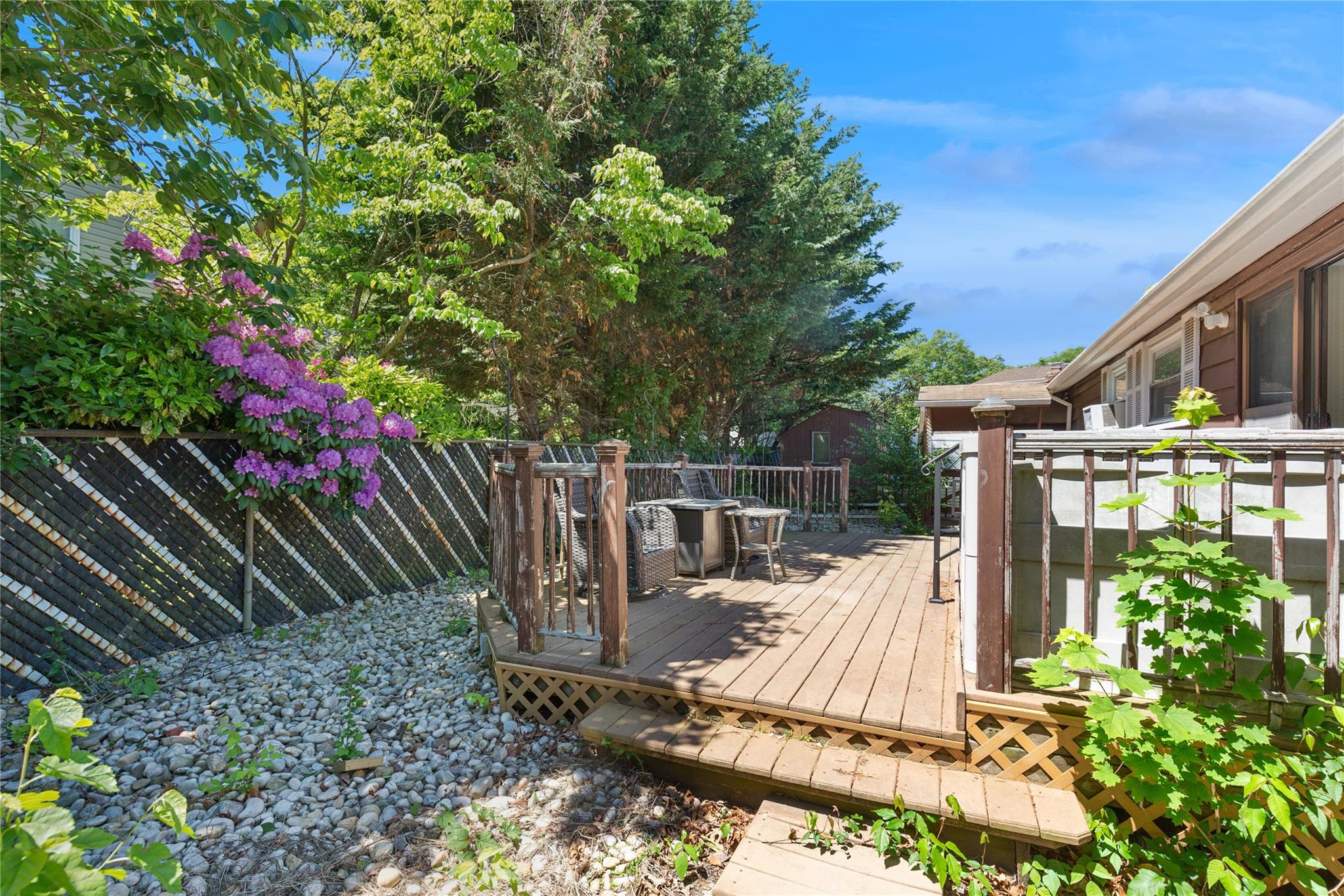 26 Beach Avenue, Port Jefferson Station, New York image 25