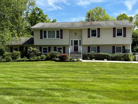 Photo of 1661 Little Britain Road #3, Rock Tavern, NY 12575 (MLS # 1005067)