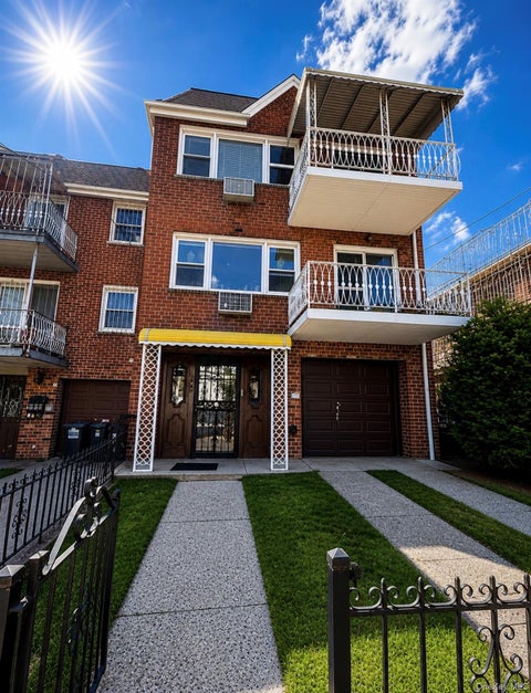 Apartment For Rent - 4304 72nd Street<br/> Woodside, NY 11377