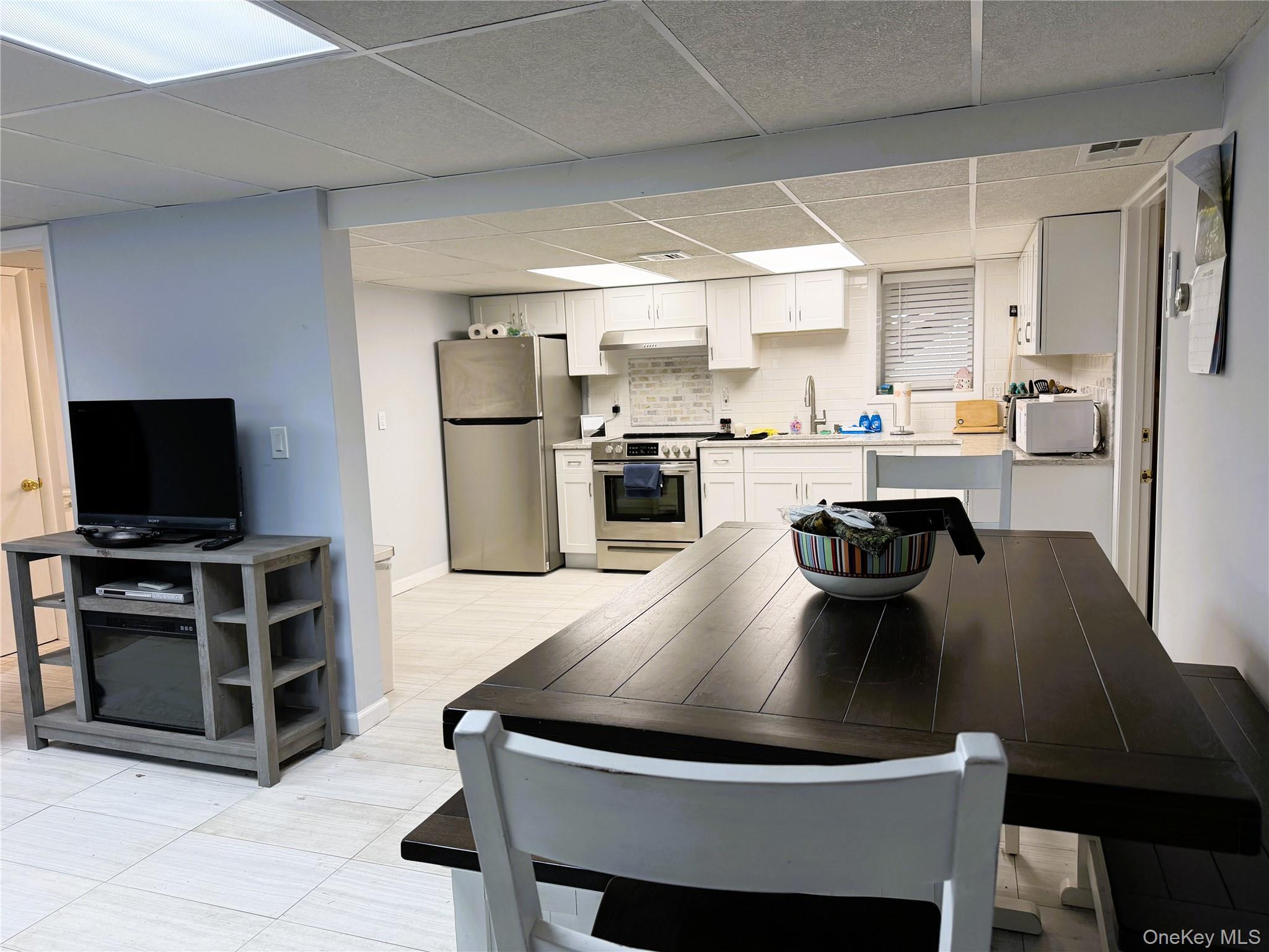 164 Frank Hitchcock Road