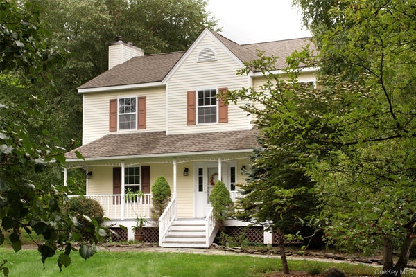 28 CHURCH FARM RD, GARDINER, NY 12525 - Image ff5f8d45dadd5103eac3e733d530e44b/2226167701