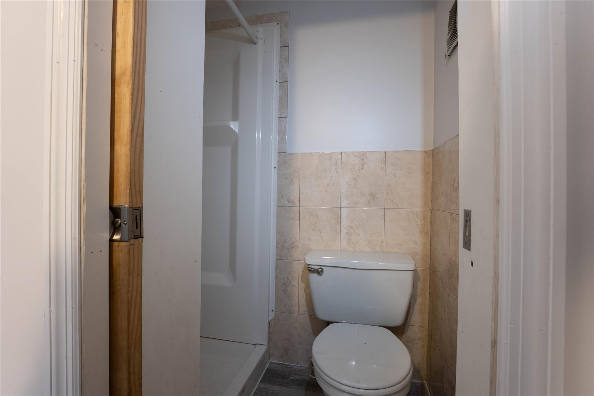420 Flanders Road, Flanders, New York image 8