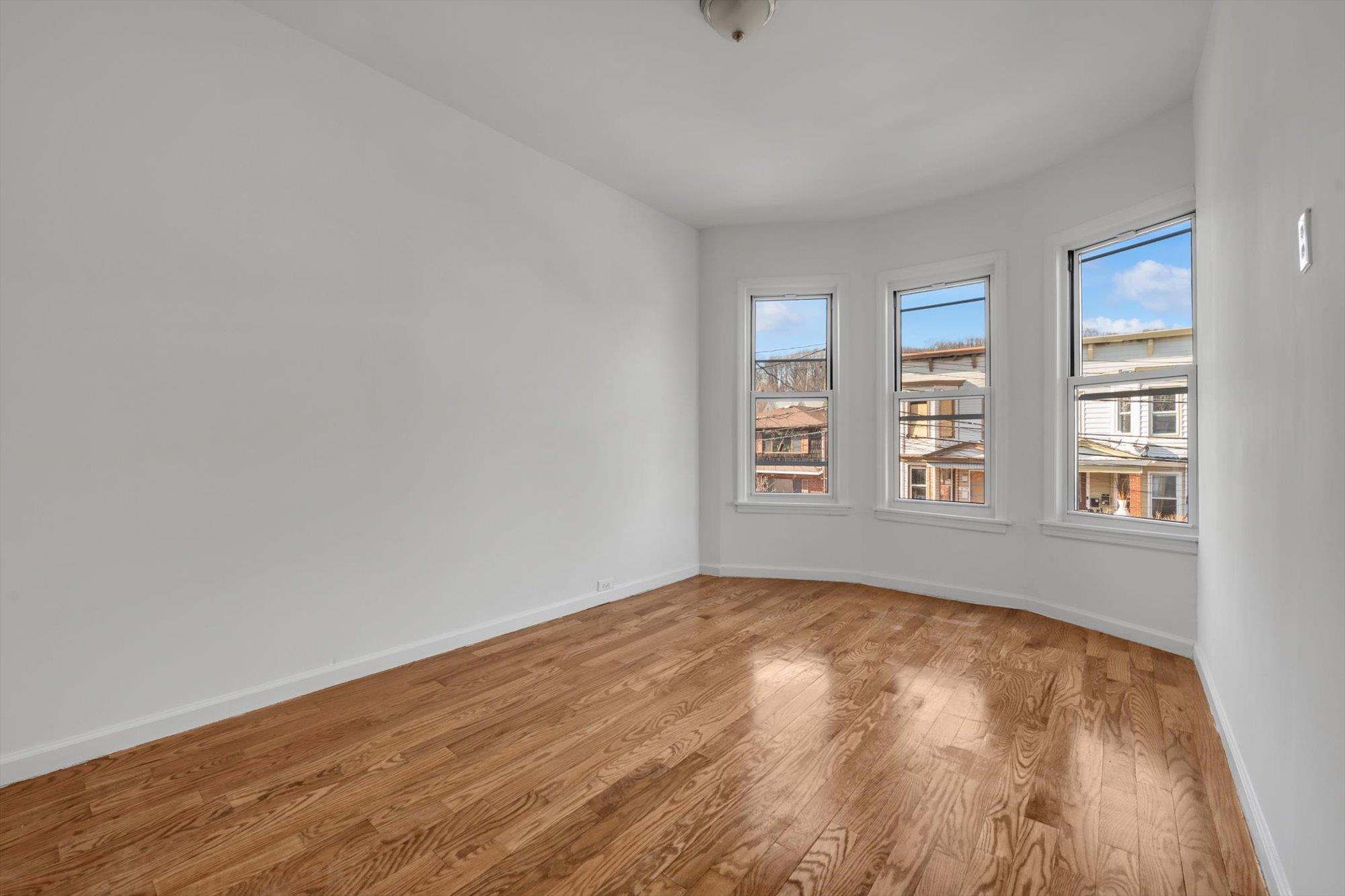 7618 86th Avenue, Woodhaven, New York image 12