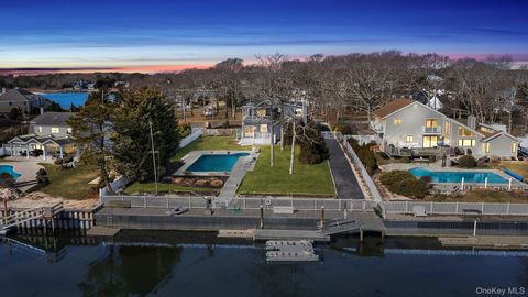 8 Canal Way Hampton Bays NY 11946