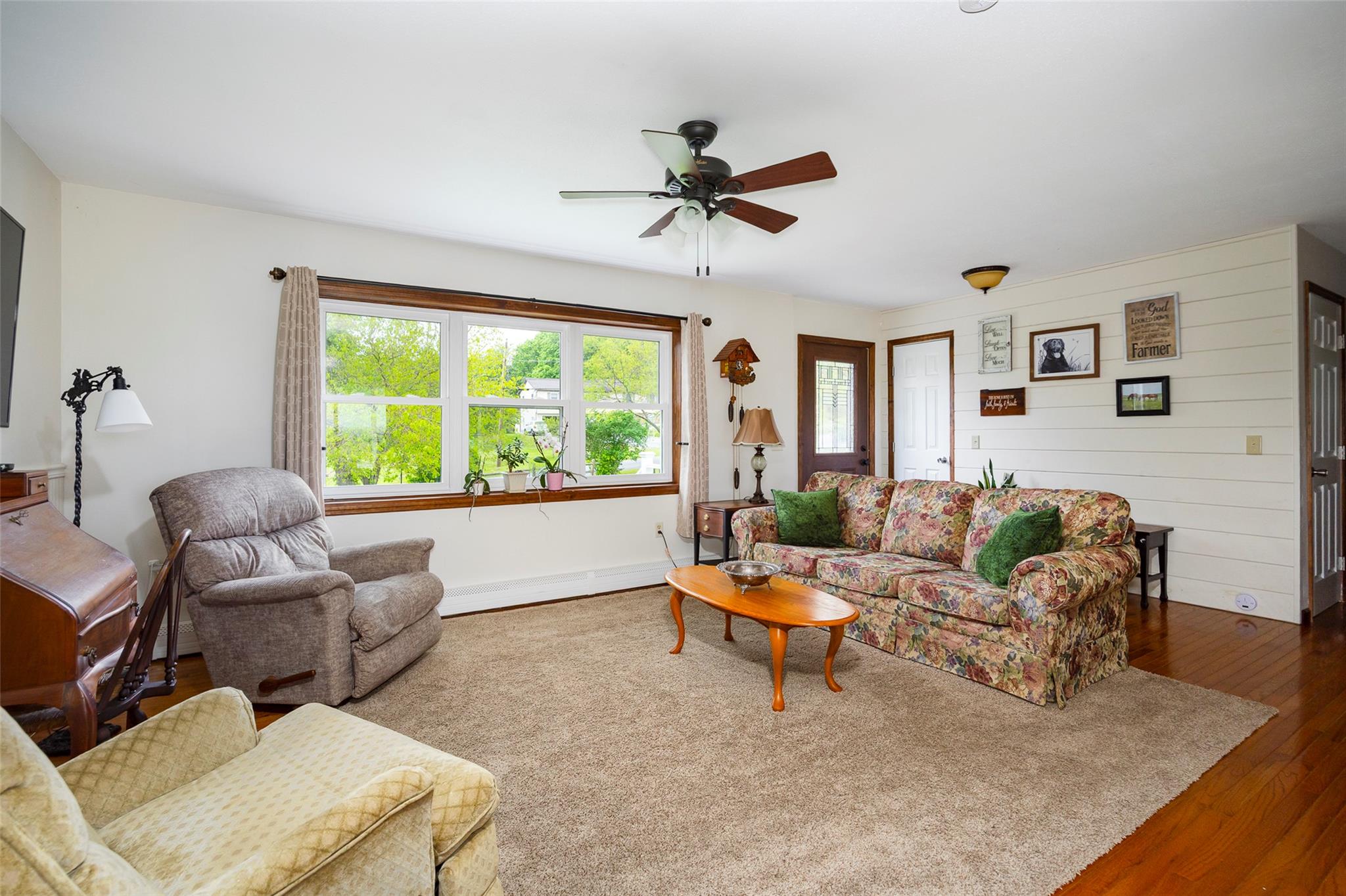 186 Oswego Road, Pleasant Valley, New York image 9