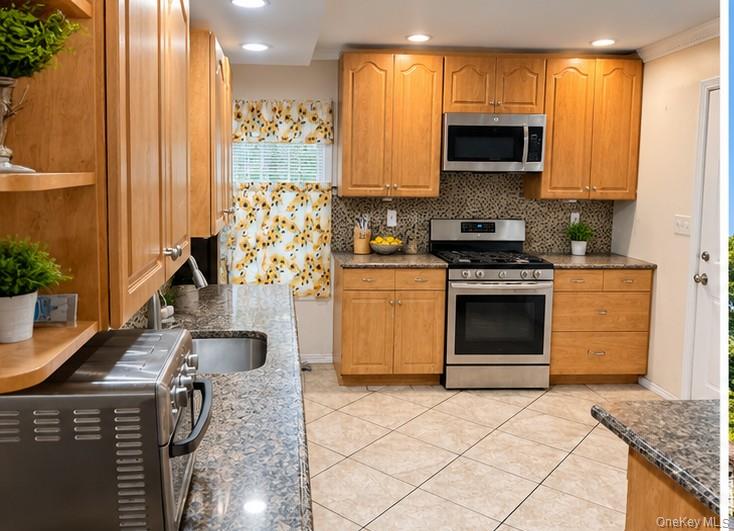 Photo of 1873 Twain Street, Baldwin, NY 11510 (MLS # 1052403)