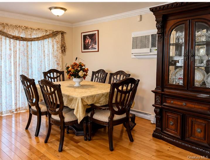 Photo of 1873 Twain Street, Baldwin, NY 11510 (MLS # 1052403)