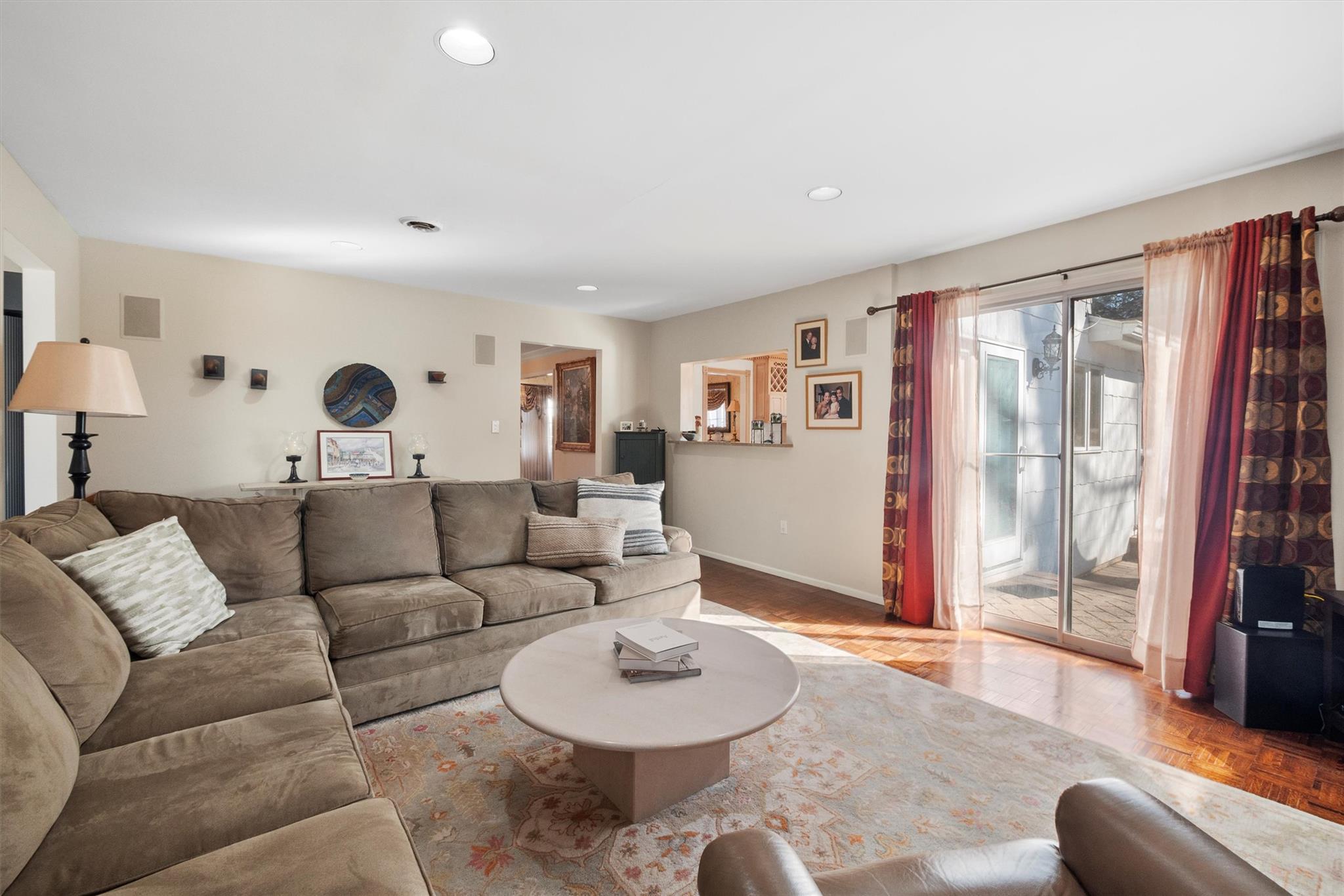 24 Beaumont Drive, New City, New York image 9