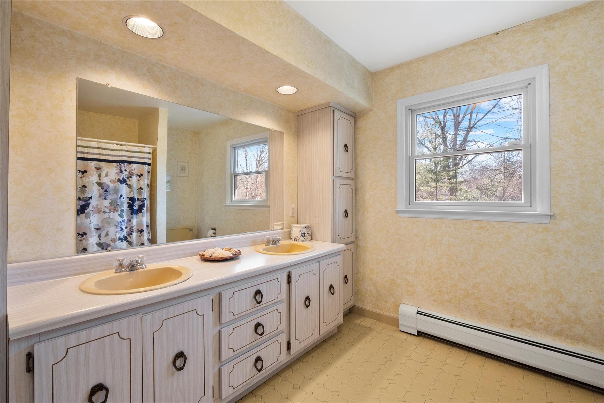24 Beaumont Drive, New City, New York image 21