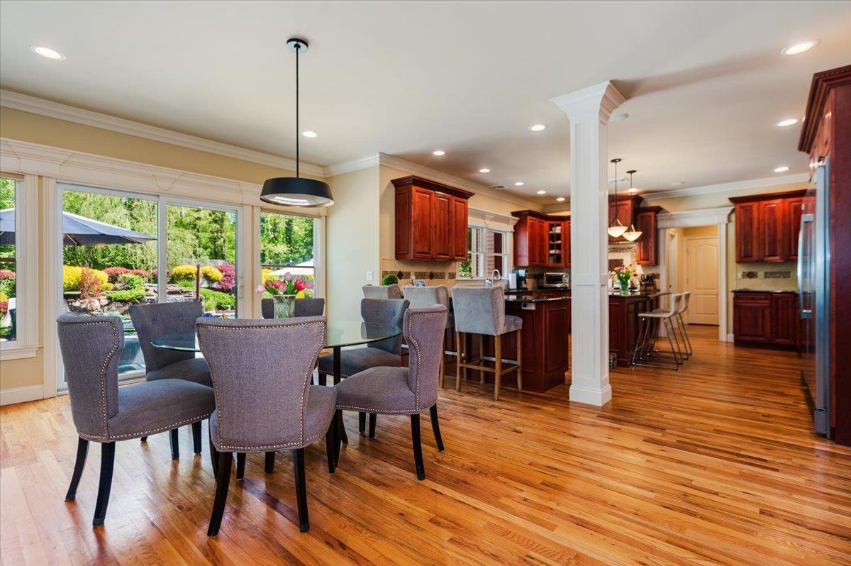 329 Greenlawn Road, Greenlawn, New York image 15