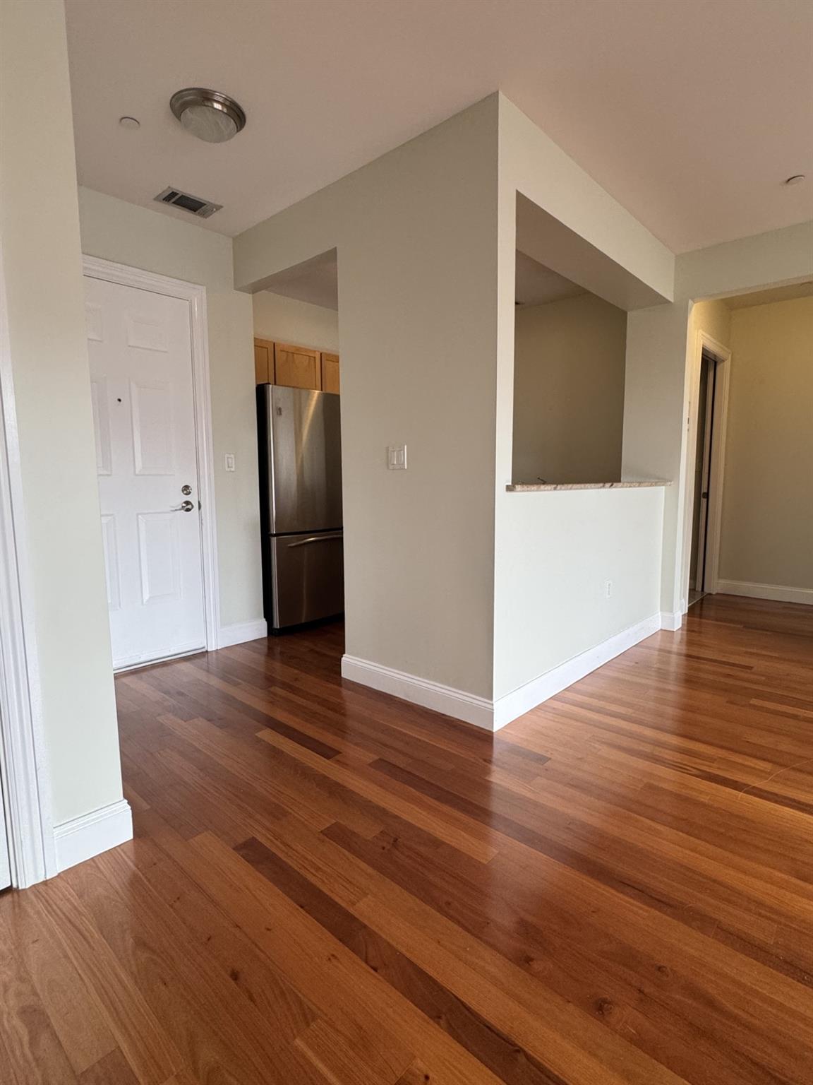 543 Main Street 408