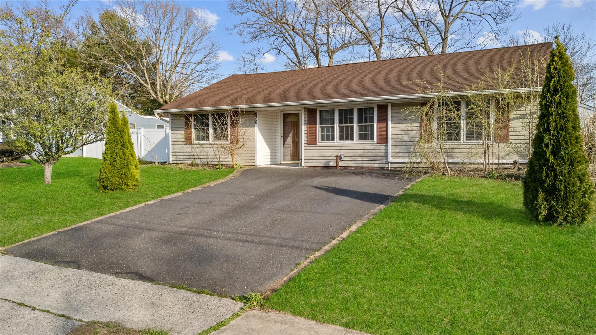26 Monterey Lane, Centereach, New York image 5