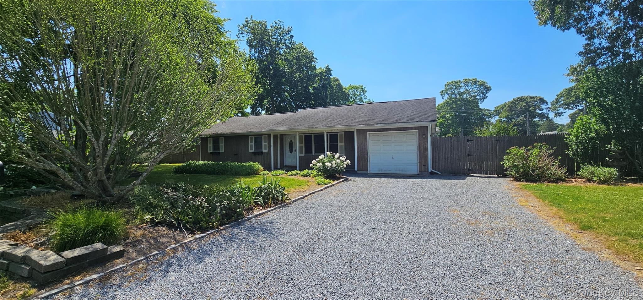 10 Twin Pine Lane