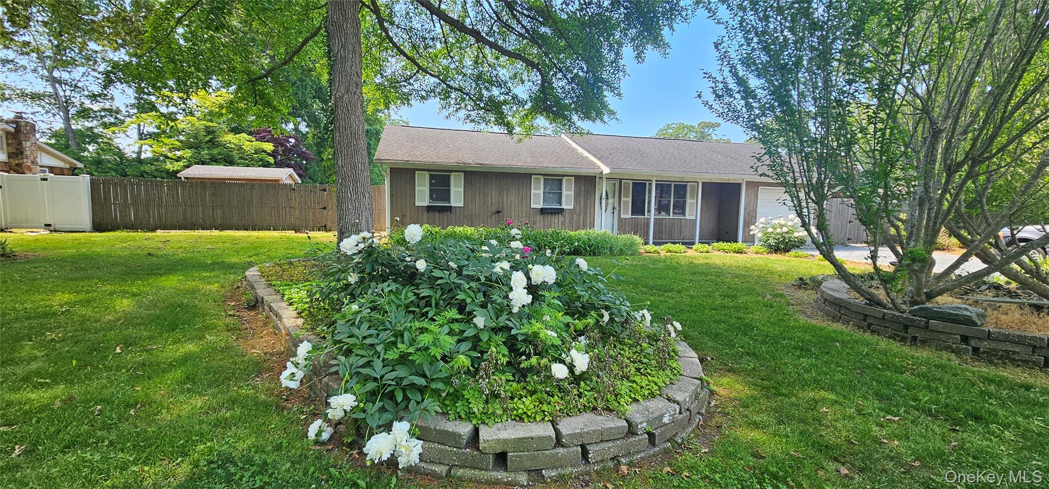 10 Twin Pine Lane