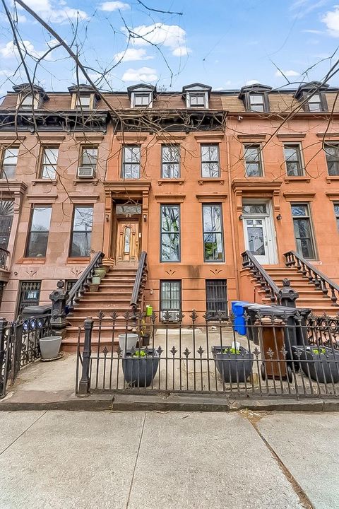 55 Bainbridge Street Brooklyn NY 11233