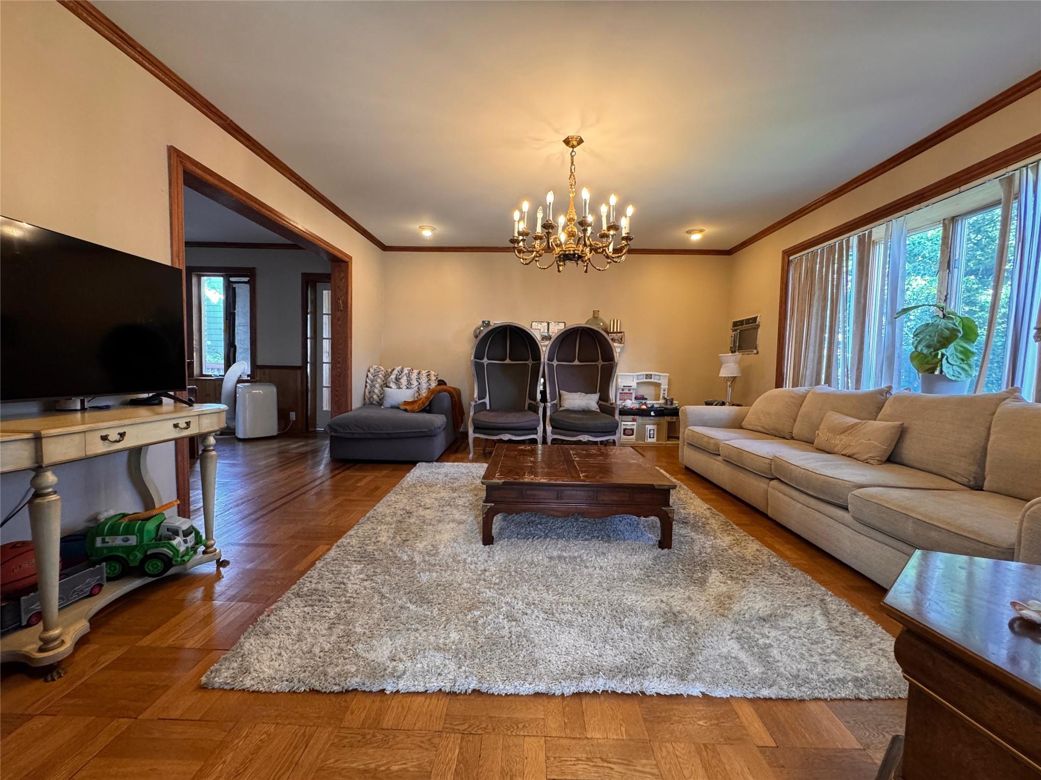 45 Davis Avenue