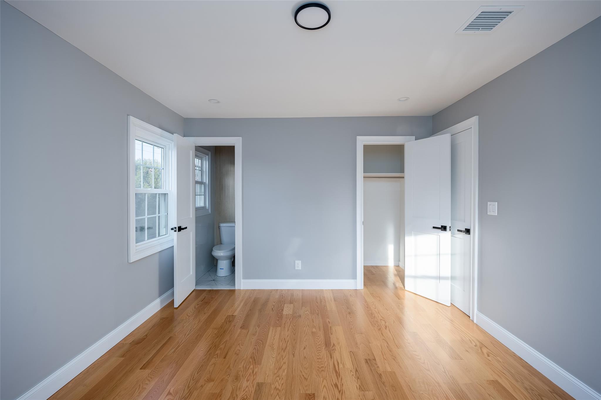 38 Bradford Lane, Bethpage, New York image 10