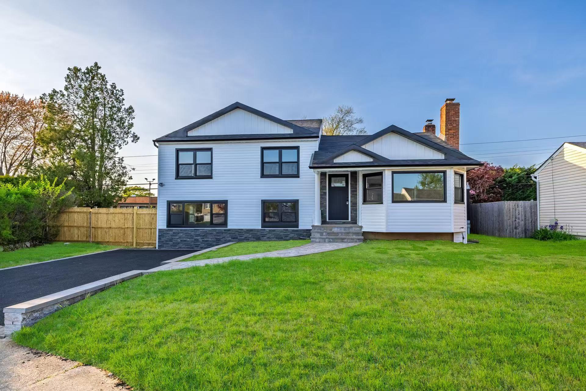 38 Bradford Lane, Bethpage, New York image 1