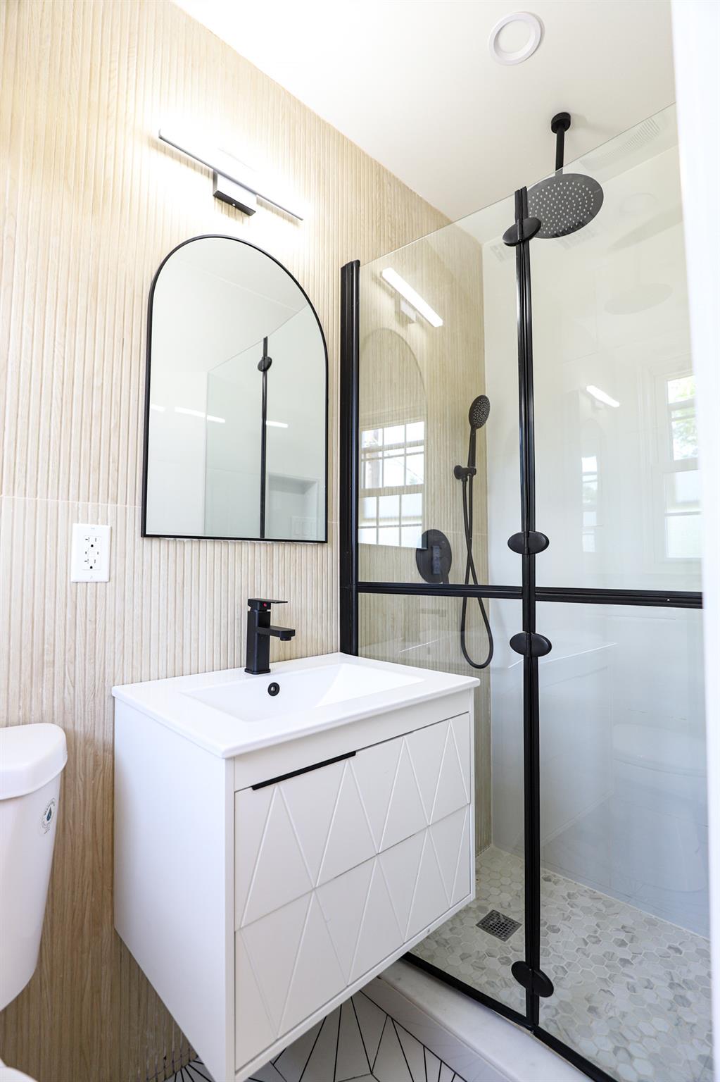 38 Bradford Lane, Bethpage, New York image 11