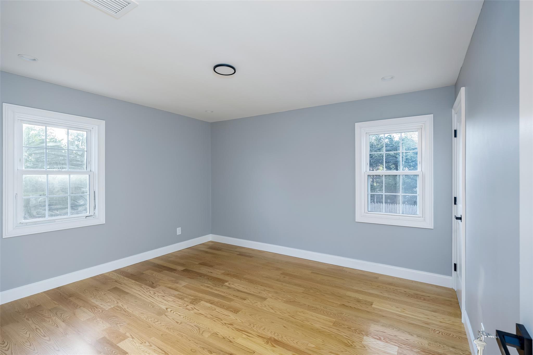 38 Bradford Lane, Bethpage, New York image 12