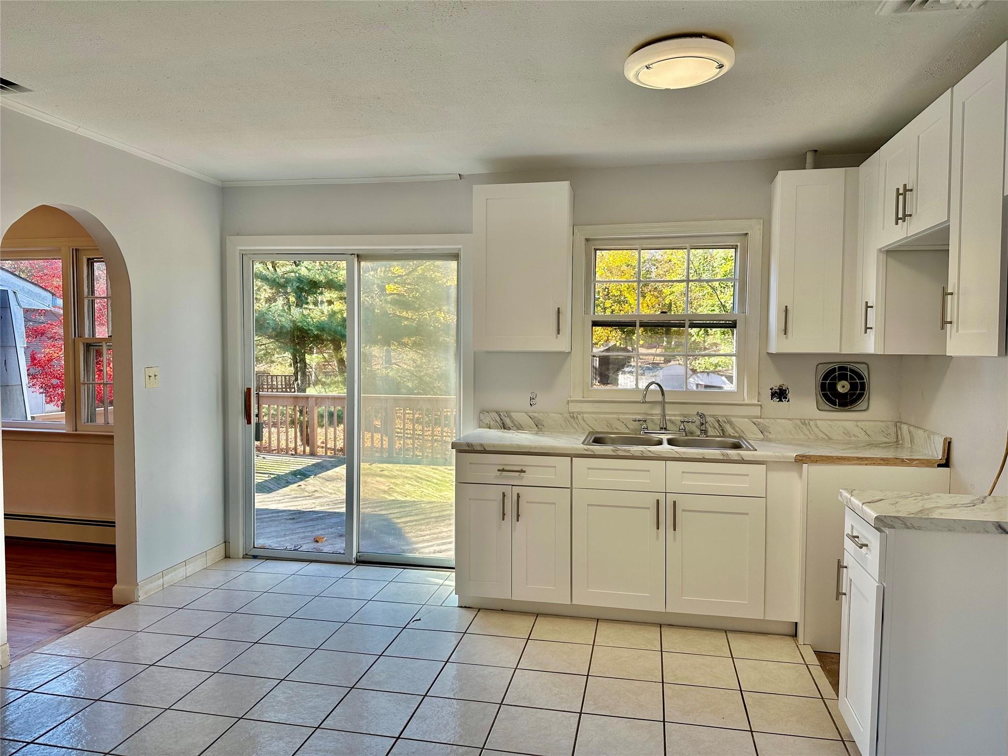 2 Eton Place, Airmont, New York image 2