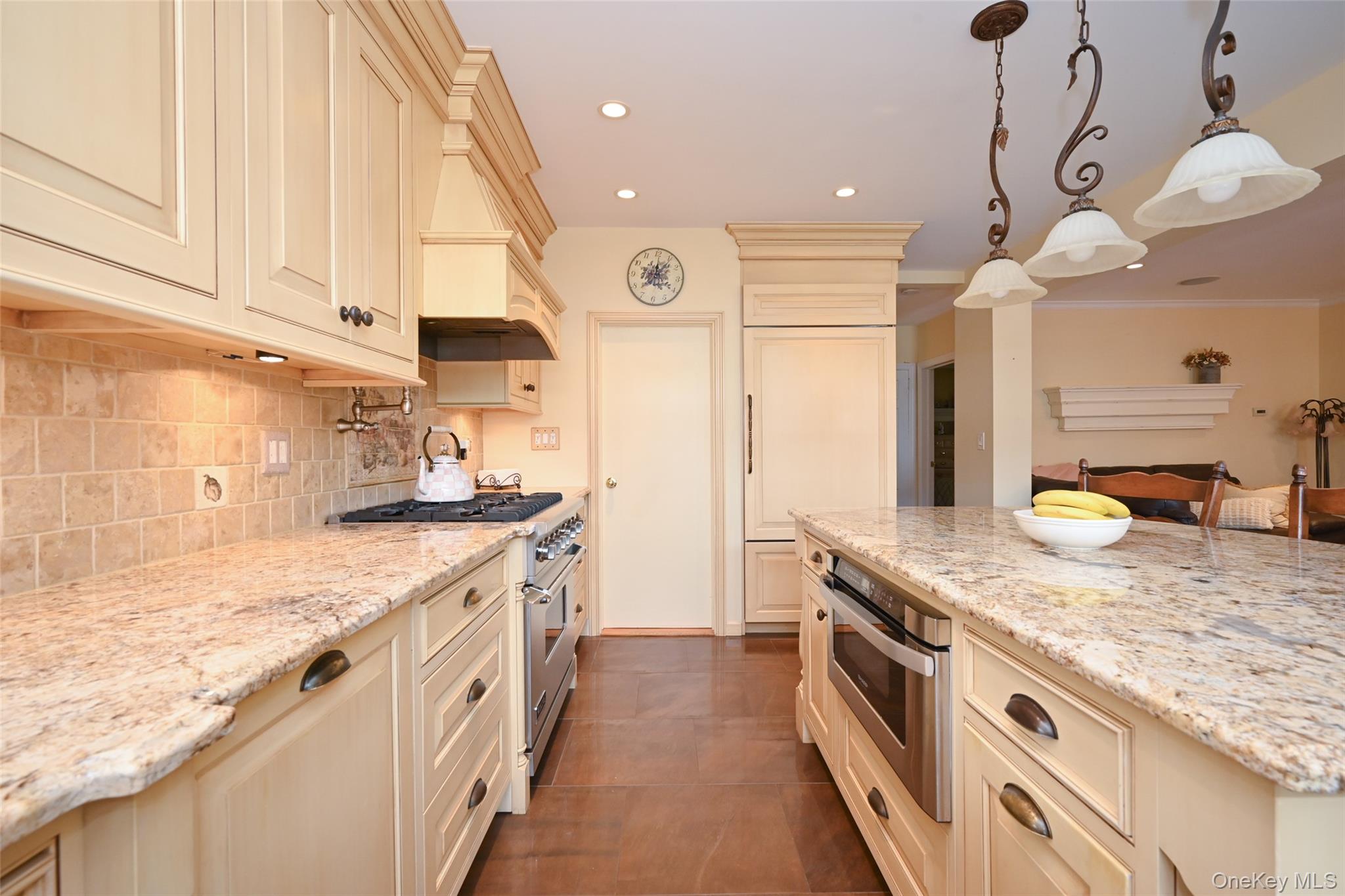 171-20 Gladwin Avenue