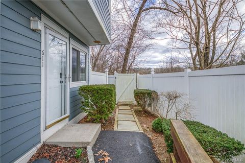 Condo For Sale - 25 Barker Street #611<br/> Mount Kisco, NY 10549