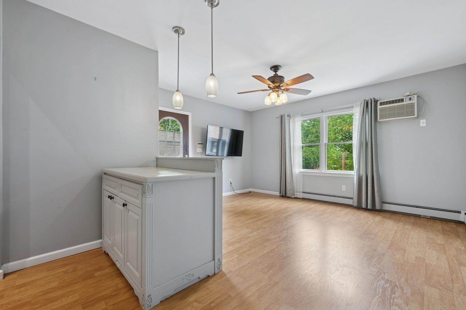 2600 Garden Street, Baldwin, New York image 32