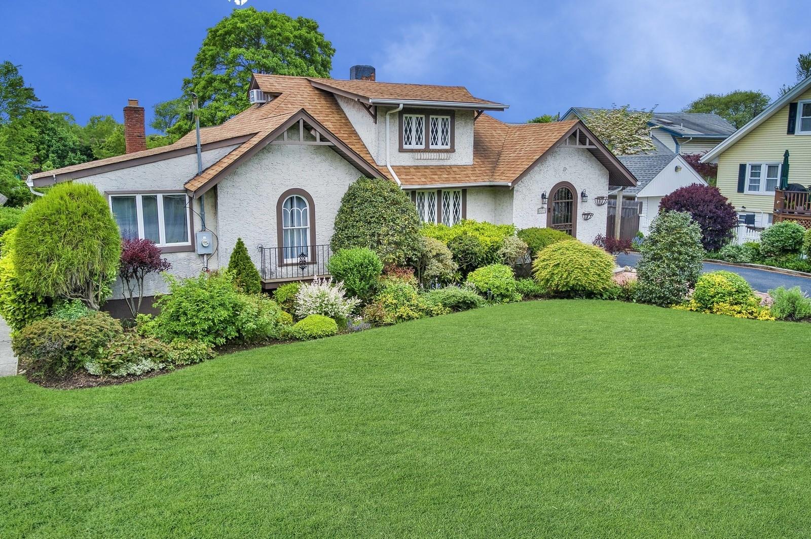 2600 Garden Street, Baldwin, New York image 50