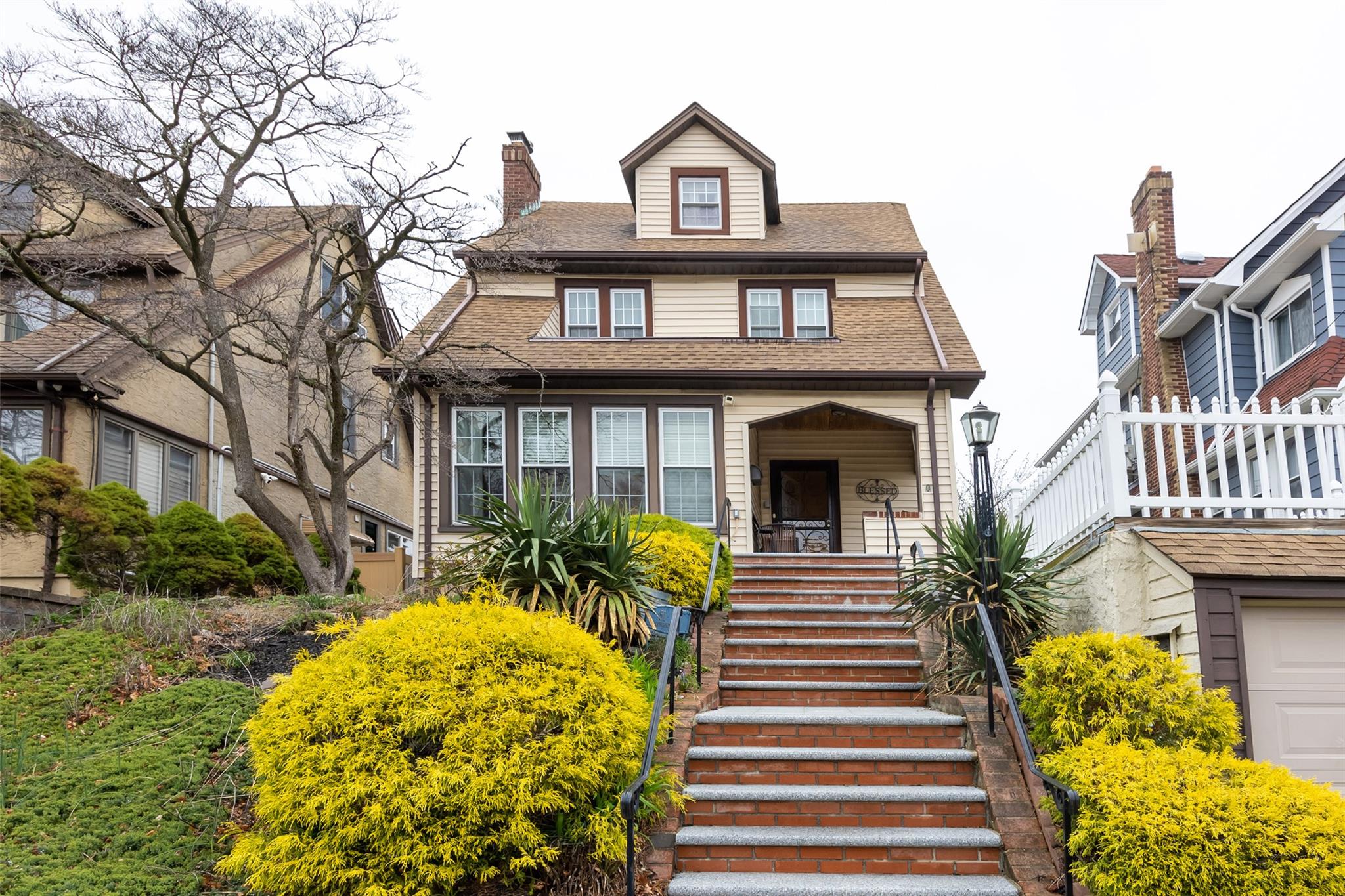 5115 Concord Avenue, Great Neck, New York image 1