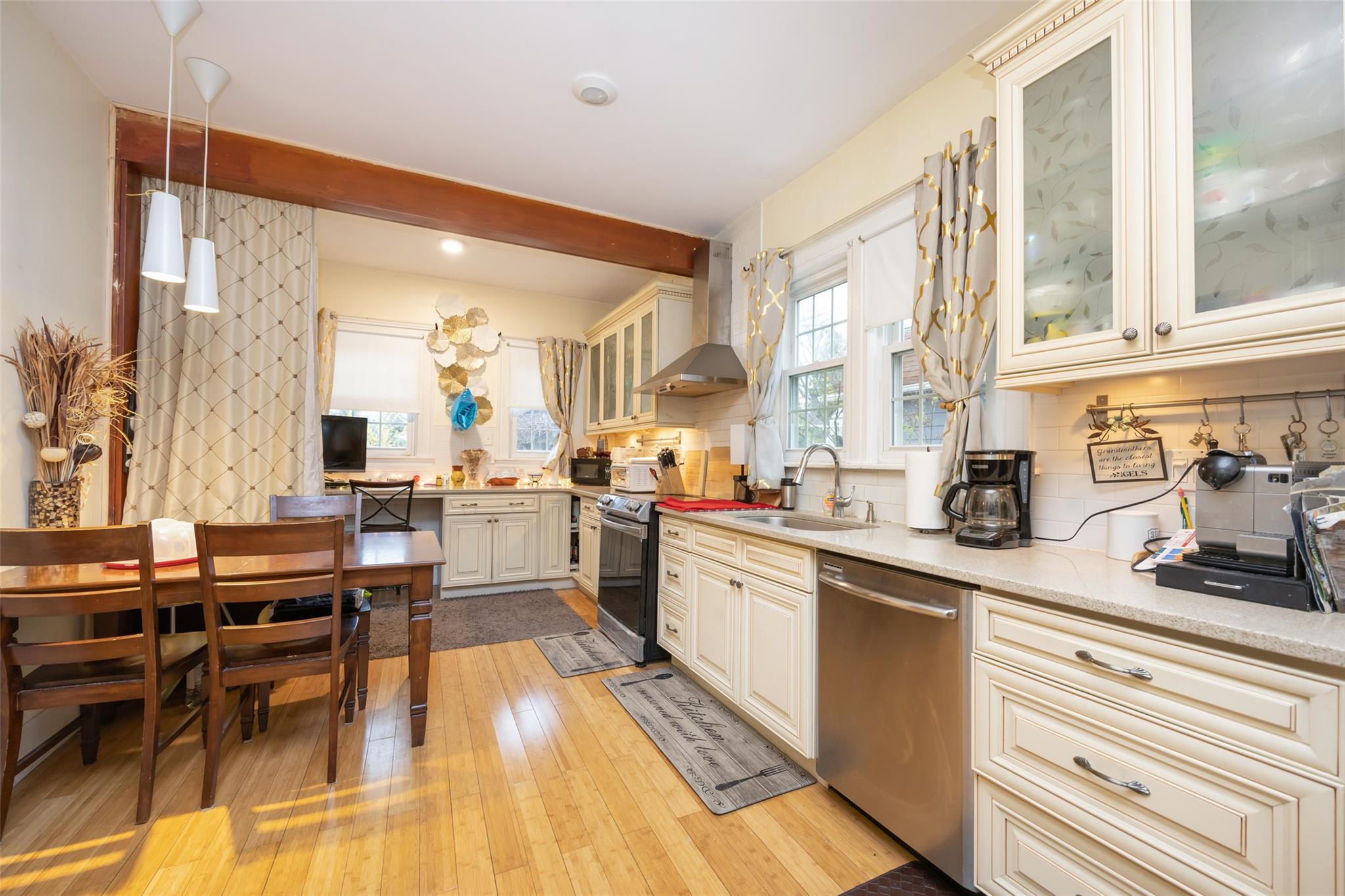 5115 Concord Avenue, Great Neck, New York image 23