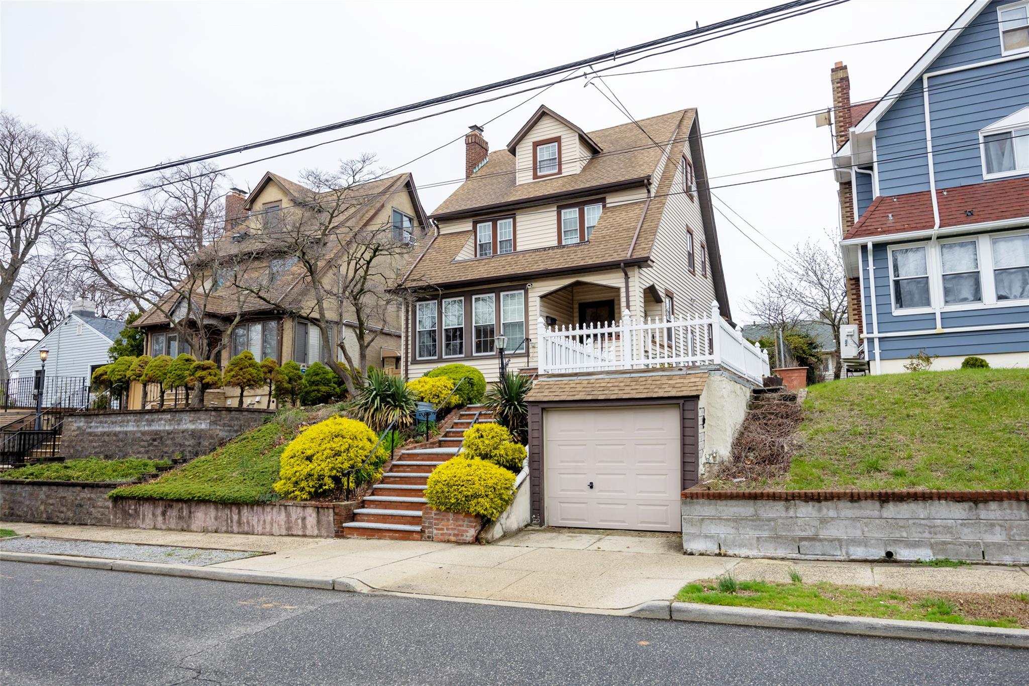 5115 Concord Avenue, Great Neck, New York image 2