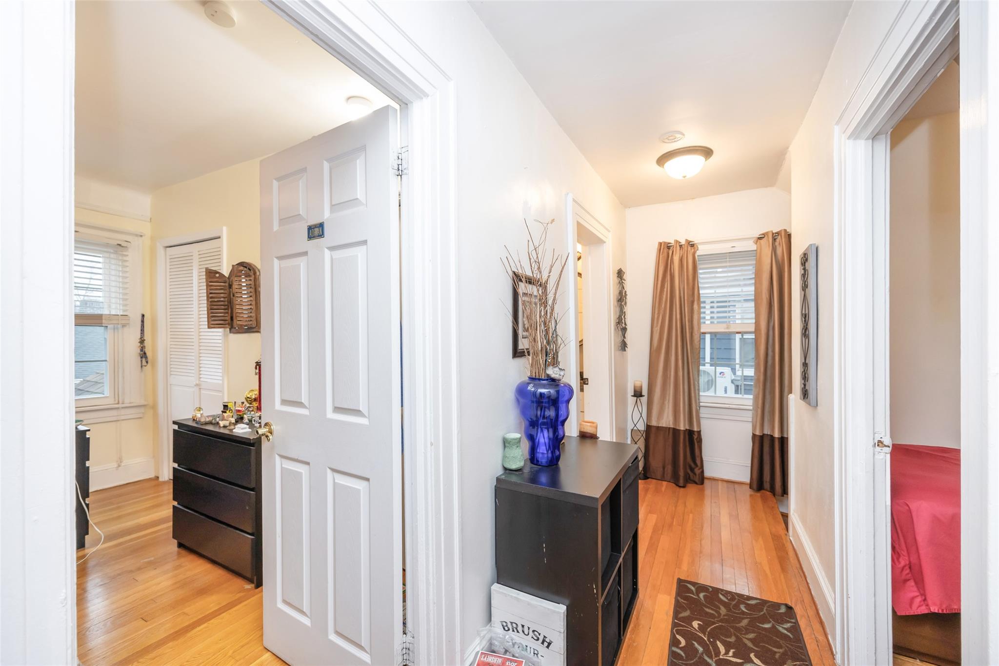 5115 Concord Avenue, Great Neck, New York image 33