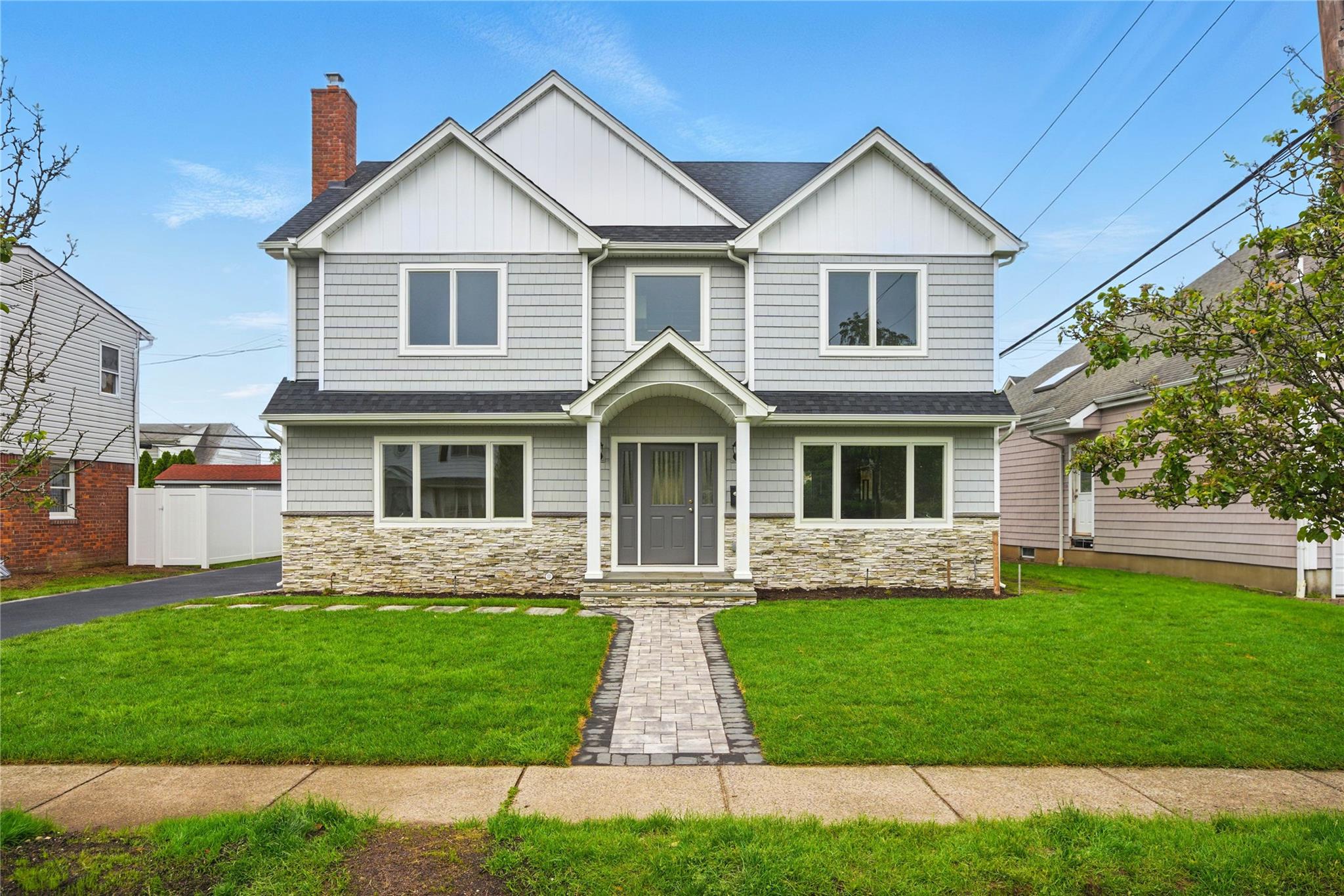 MLS: 863224
