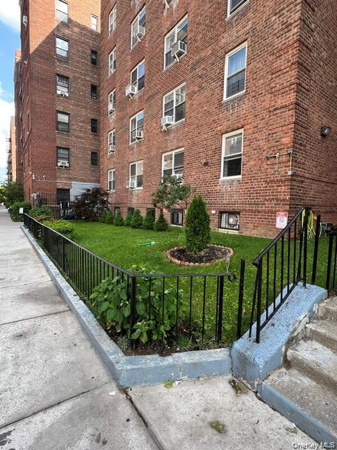 Photo of 64-74 Saunders Street #1E, Rego Park, NY 11374 (MLS # 1027476)