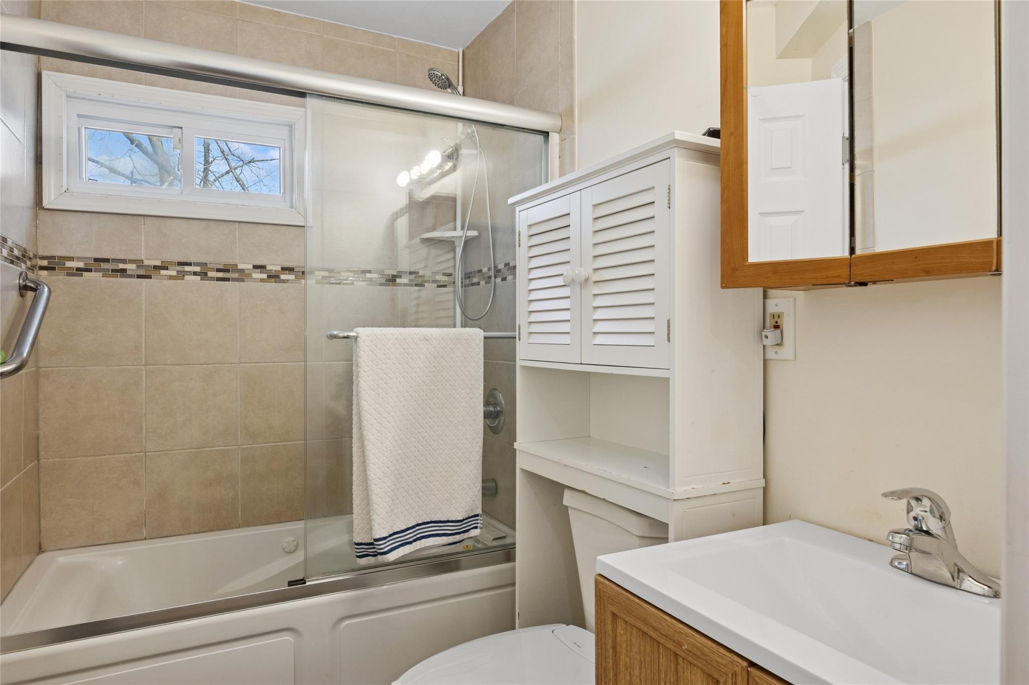 108 Barnyard Lane, Levittown, New York image 9