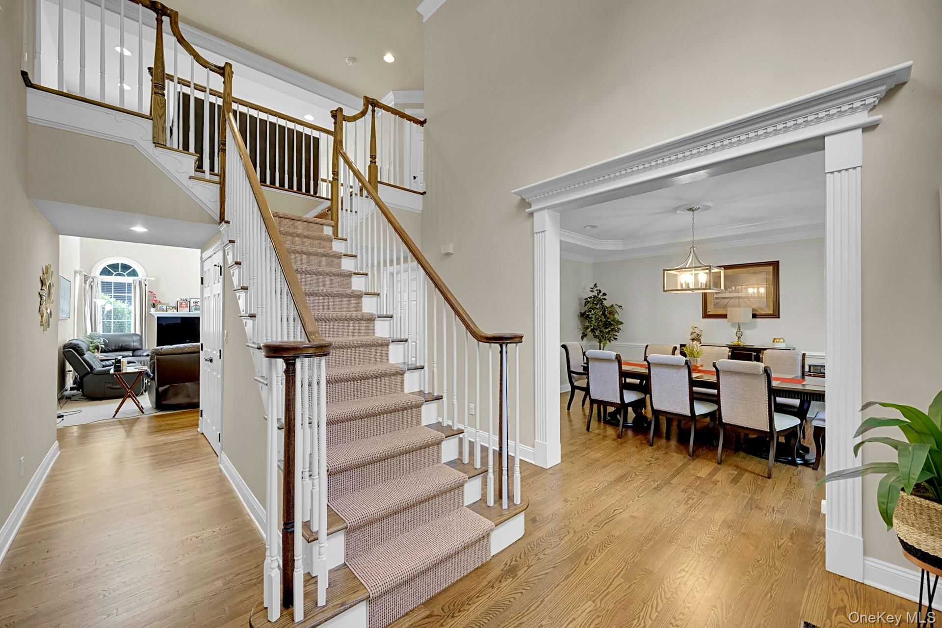 16 Eagle Court