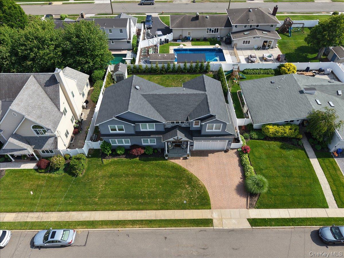 28 Red Oak Place