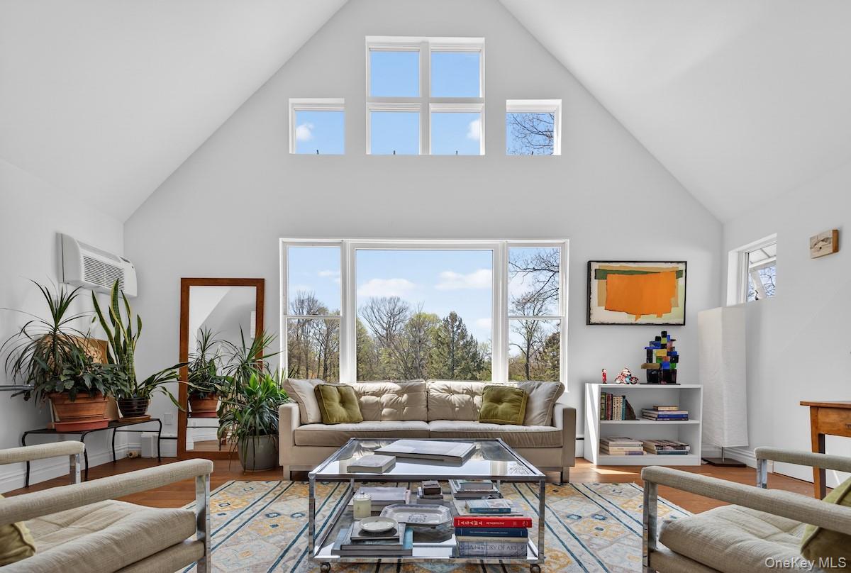 38 Oliphant Avenue 6