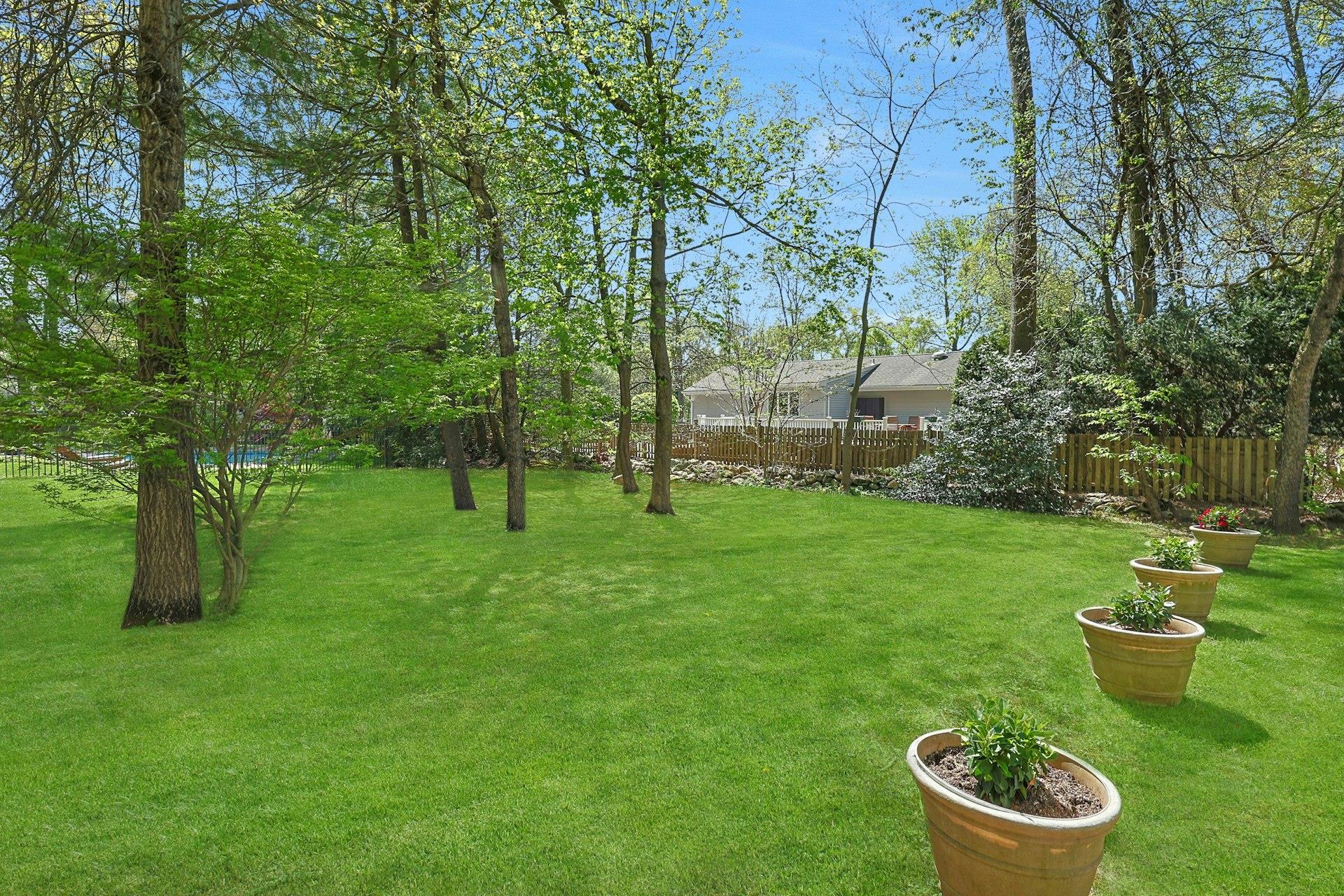 16 Old Brick Road, New City, New York image 37