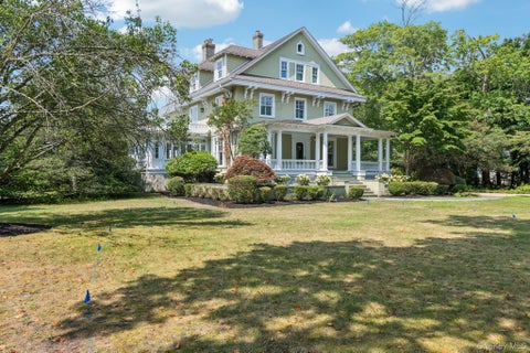 Photo for 90 Thompson Avenue