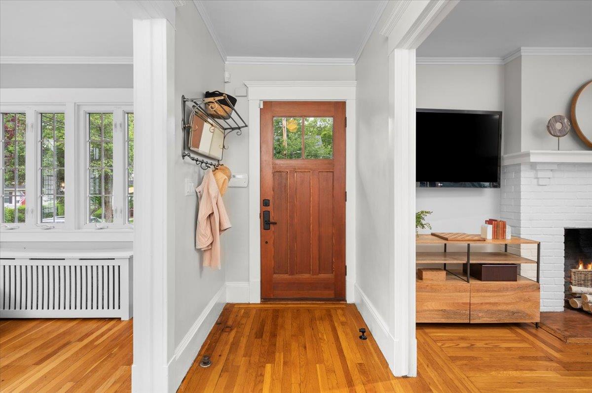 24 Storer Avenue, Pelham, New York image 2
