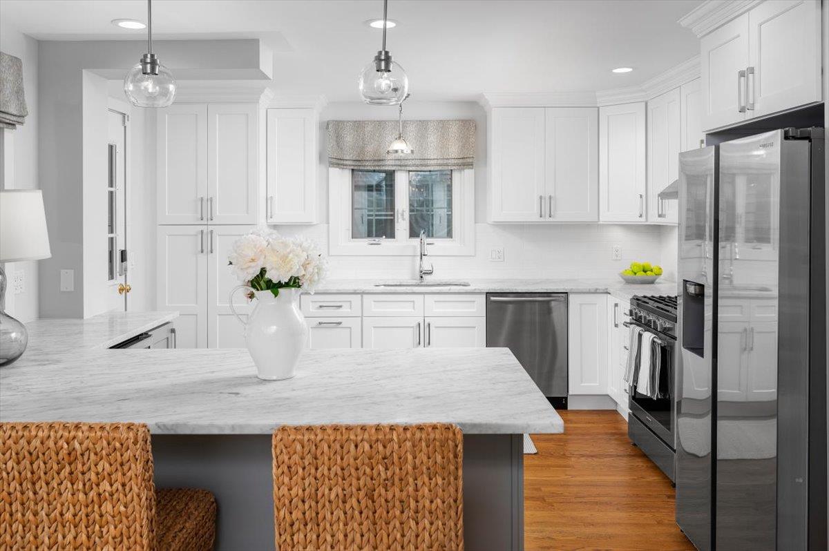 24 Storer Avenue, Pelham, New York image 9