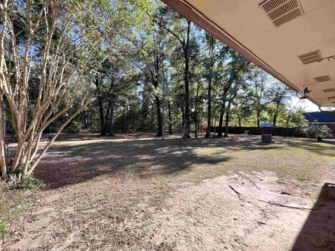 A home in Vidor