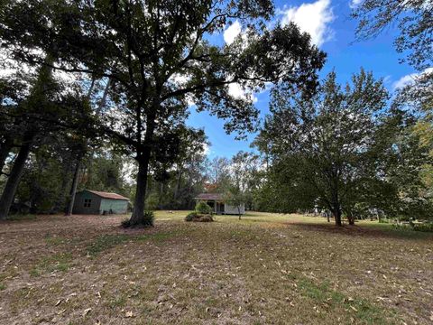 A home in Lumberton