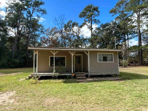 A home in Lumberton