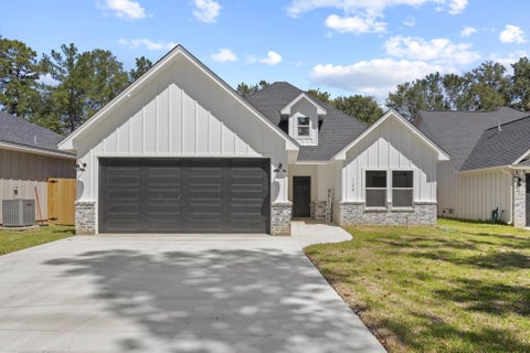 Photo of 1190 Harris, Silsbee, TX 77656 (MLS # 271364)