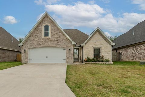 Photo of 8385 Vaquero, Beaumont, TX 77713 (MLS # 266441)