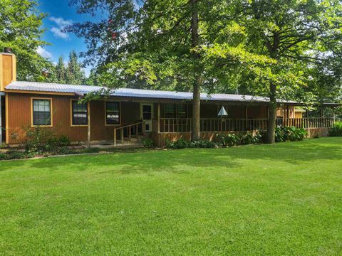 A home in Burkeville